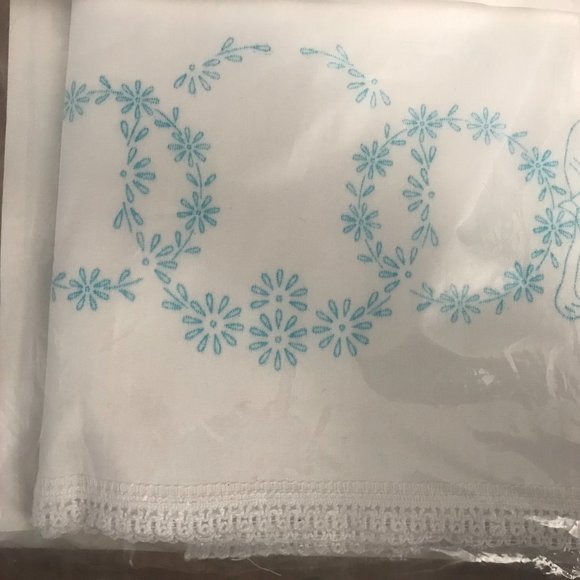 2 new needlepoint projects - pillowcase dress, pillowcase doll New in packages - Picture 6 of 11